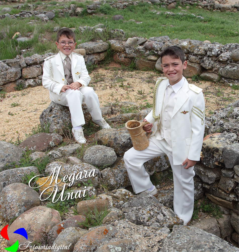album_digital_reportaje_fotografico_comunion_Garray_Soria