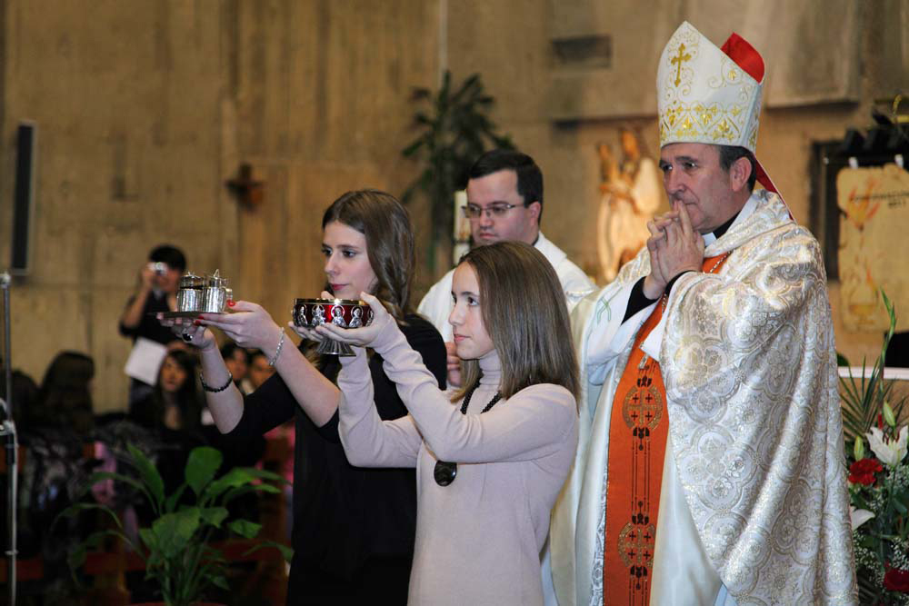 Fotos de ceremonia de iglesia en Soria iglesia de Santa Barbara