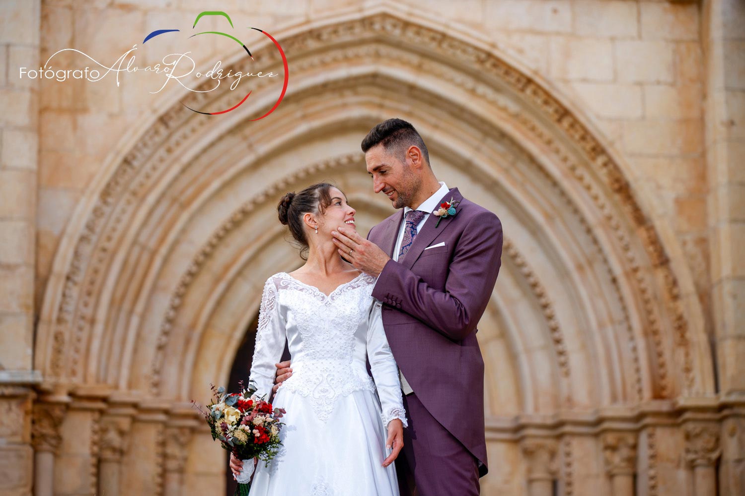 Reportajes de fotos de boda En Cañon de Rio Lobos San Bartolome